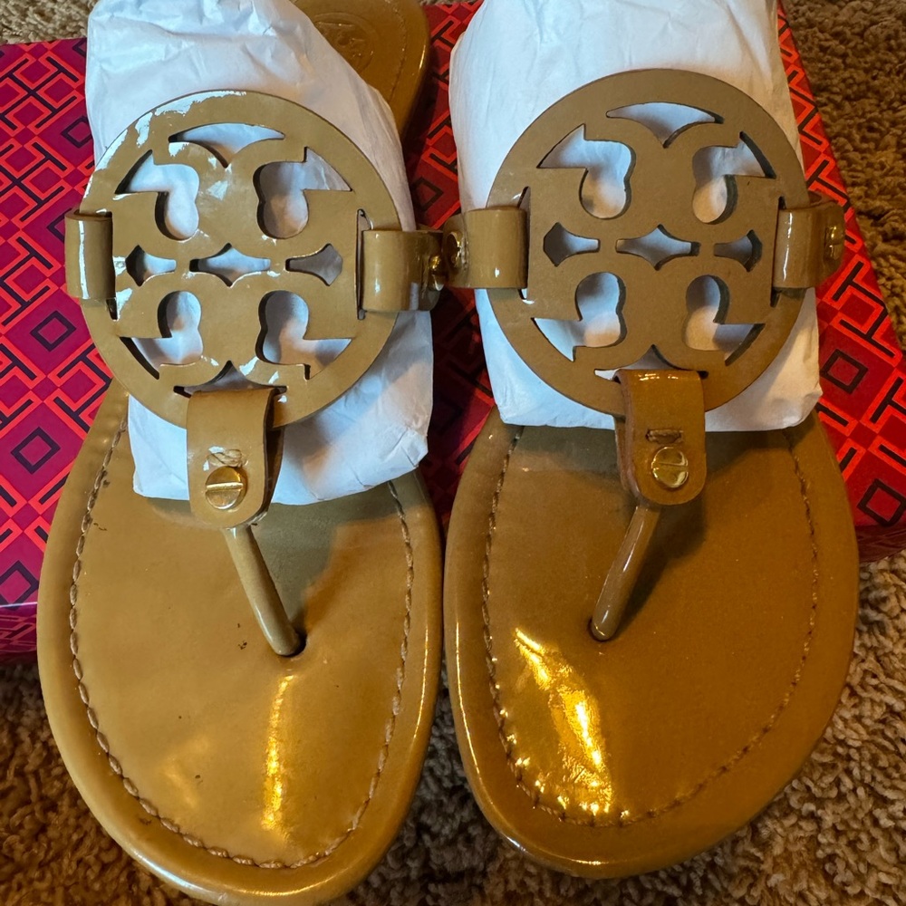 Tory Burch Miller Patent Sandal — sand - size 7.5